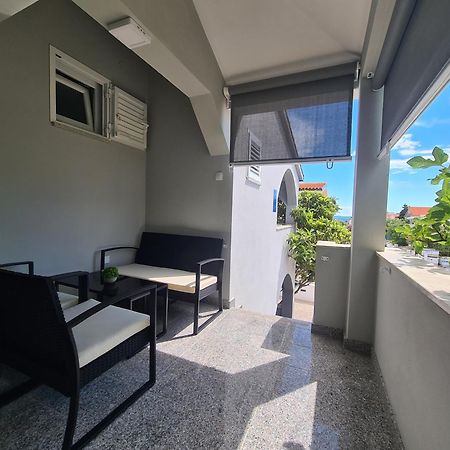 Apartments Ankora Vir Zewnętrze zdjęcie