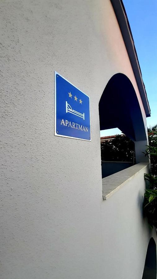 Apartments Ankora Vir Zewnętrze zdjęcie
